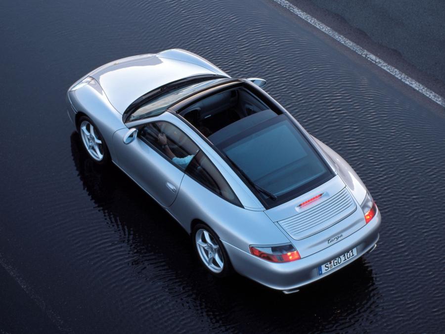  Porsche 911 Targa 2001 года  (фото 27 из 50)
